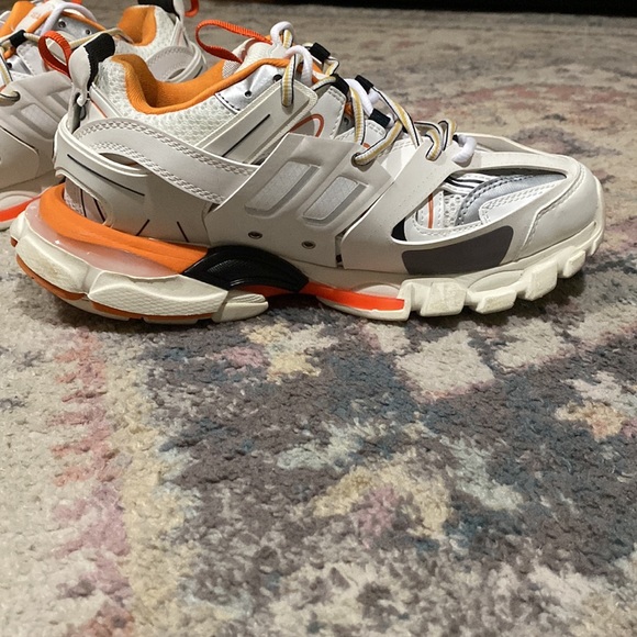 No box - Picture 3 of 4